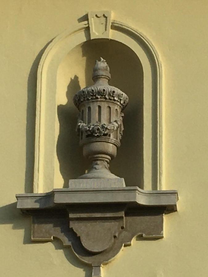 Ezüst Boróka Apartman Eger Exterior foto